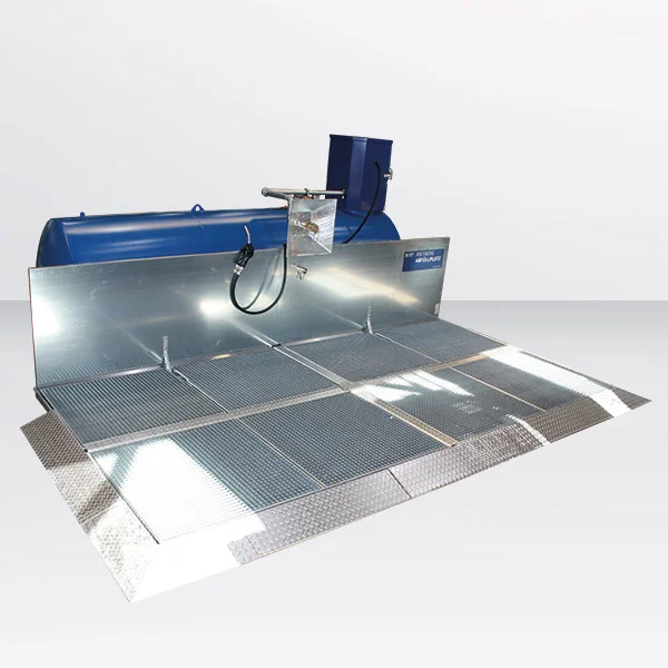 Postazione di riempimento KAP GIRO - Installazione sotto tetto - Postazione di scarico, metall, belüftung, schneeschutz, aussichtsplatte, maschine, Schneidebrett?, Metallplattform, Gitterplatte, Ablagefläche, Industriemontage