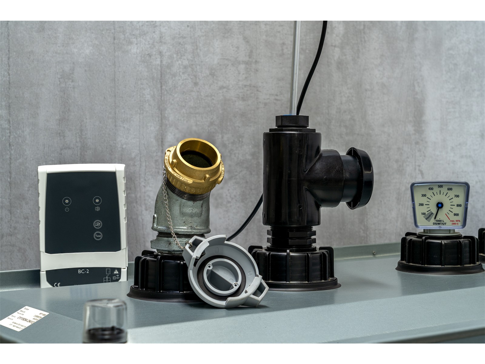 Befüll- und Entlüftungskit Schmierstoffe mit Grenzwertgeber und Überfüllsicherung