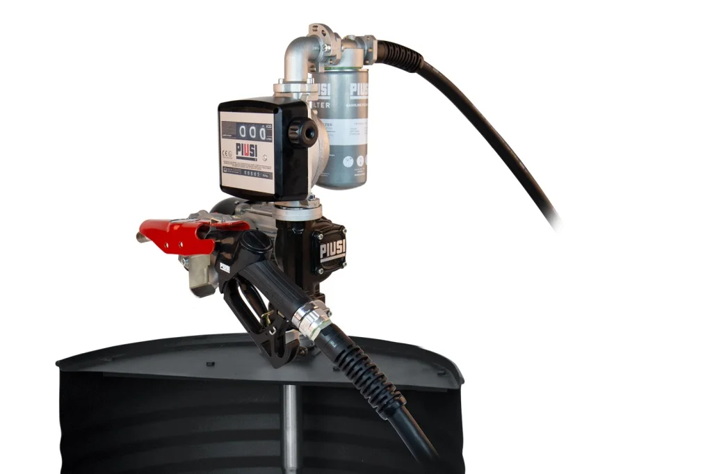 Pompa benzina PIUSI Panther EX 56 – pompa per fusti da 230 V CA con contatore, pistola erogatrice automatica e separatore d'acqua (certificata ATEX).